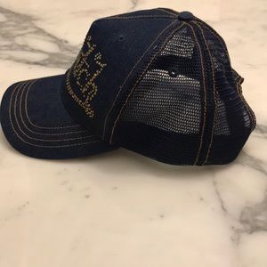 Von Dutch Accessories - Von Dutch yellow rhinestone trucker hat Von Dutch Accessories - Von Dutch yellow rhinestone trucker hat